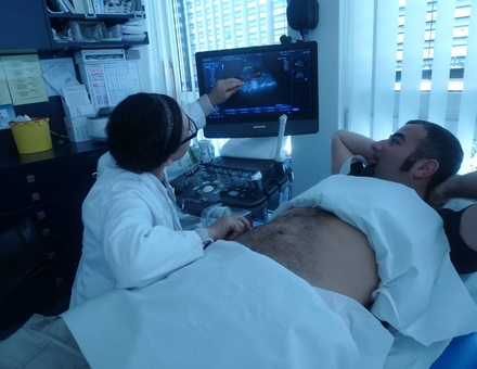 Ultraschall-Untersuchung eines Arms